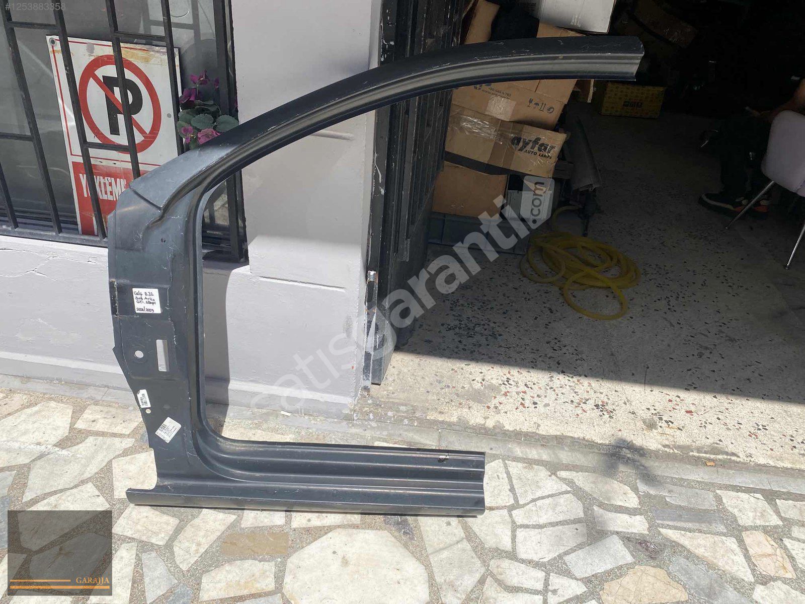 VOLKSWAGEN GOLF 5 R32 GTİ SOL ÖN KAPI FRANGARDI 1K3809836A