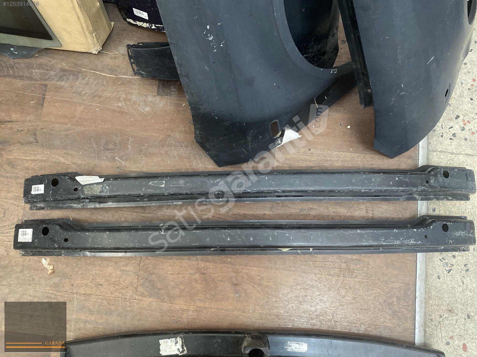 VOLKSWAGEN PASSAT B5-B5.5 ARKA TAMPON DEMİRİ 2001/2005 SIFIR