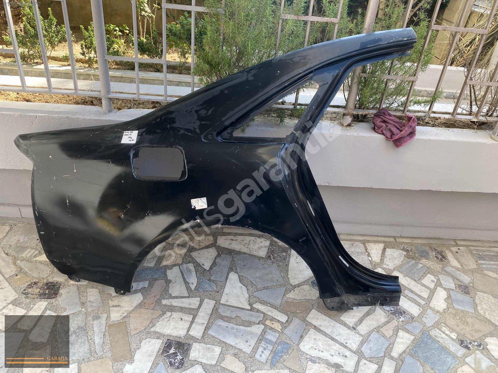 AUDİ A8 2004/2010 ARKA SAĞ ÇAMURLUK SIFIR 4E0809844
