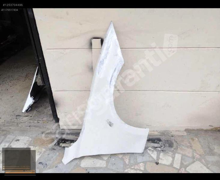 BMW F30 3 SERİ ÖN SAĞ ÇAMURLUK ORİJİNAL ÇIKMA