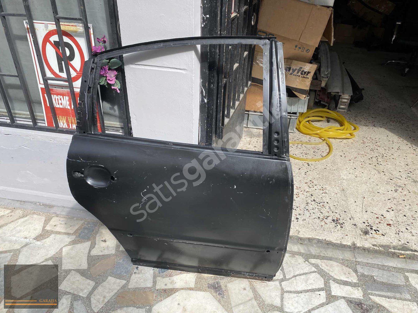 VOLKSWAGEN PASSAT B5-B5.5 ARKA SAĞ KAPI SIFIR ORİJİNAL