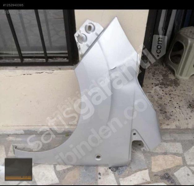 FORD COURİER ÖN SOL ÇAMURLUK ORİJİNAL ÇIKMA