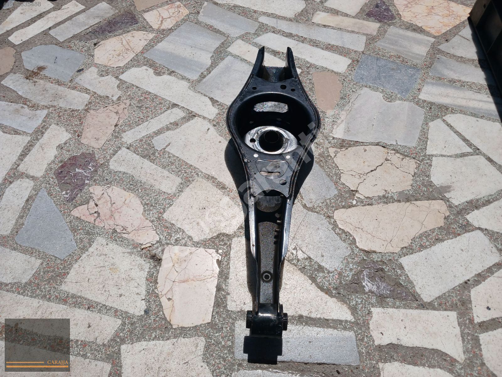 AUDİ SEAT VOLKSWAGEN SÜSPANSİYON ARKA SALINCAK KOLU 1K0505371