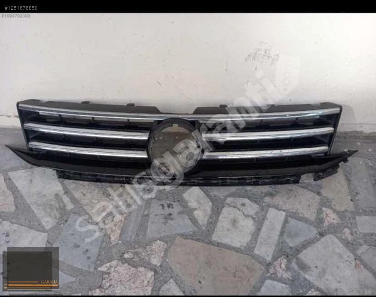 VOLKSWAGEN CADDY ÖN PANJUR ORİJİNAL ÇIKMA