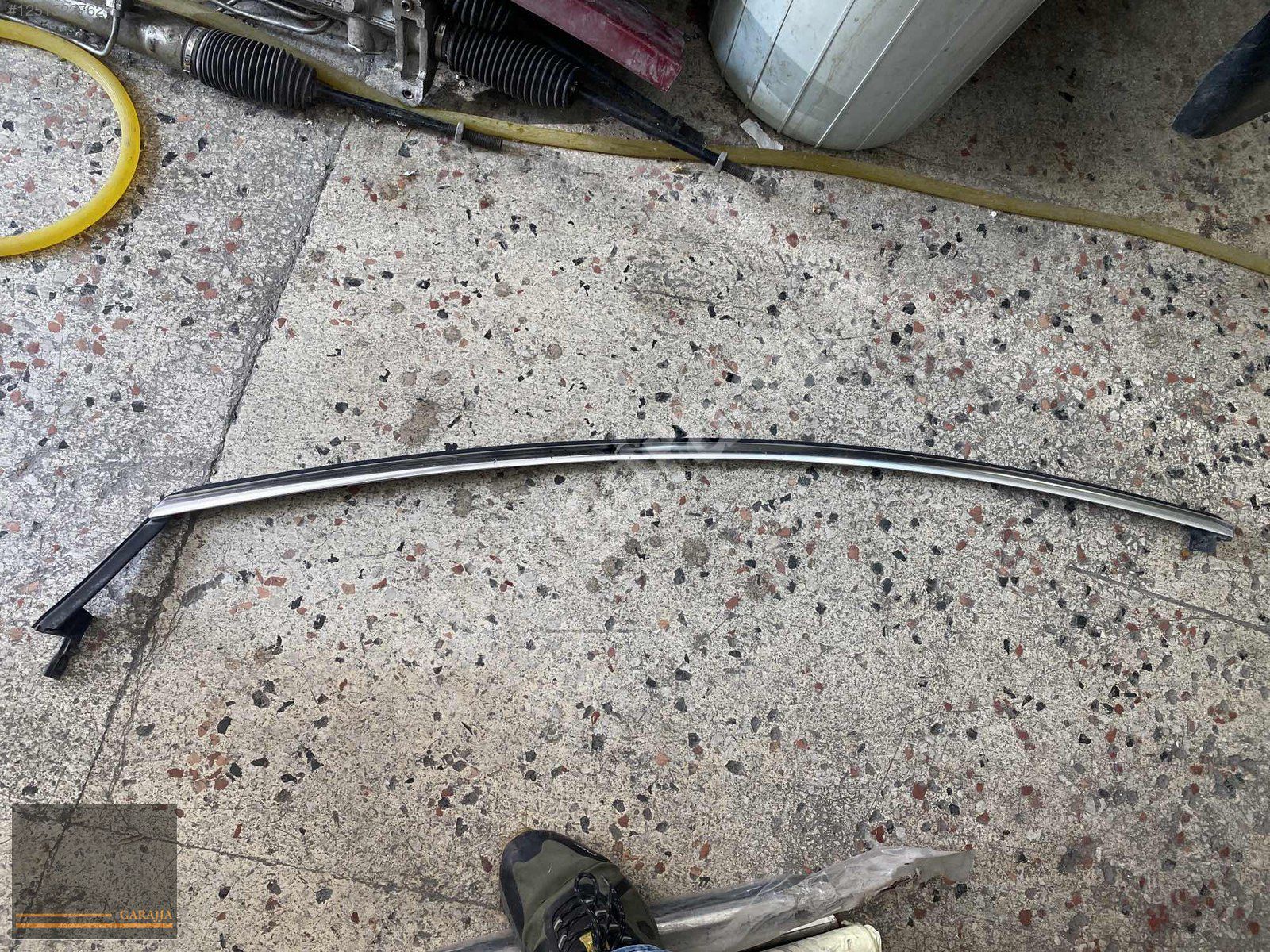 PEUGEOT 3008 2008/16 ÖN SOL KAPI ÜST CAM KENAR ÇITASI ÇIKMA ORİJ