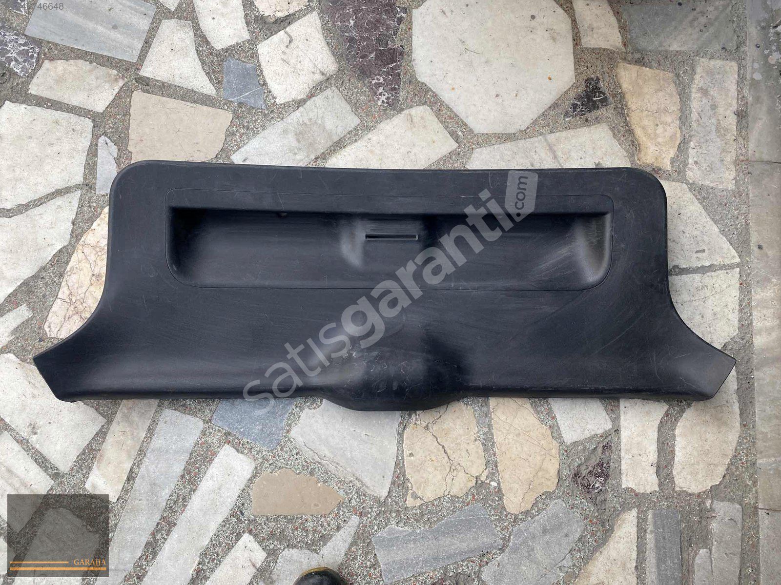 AUDİ A3 S3 HB 2003/2010 ARKA BAGAJ KAPAĞI KAPLAMASI ORİJİNAL
