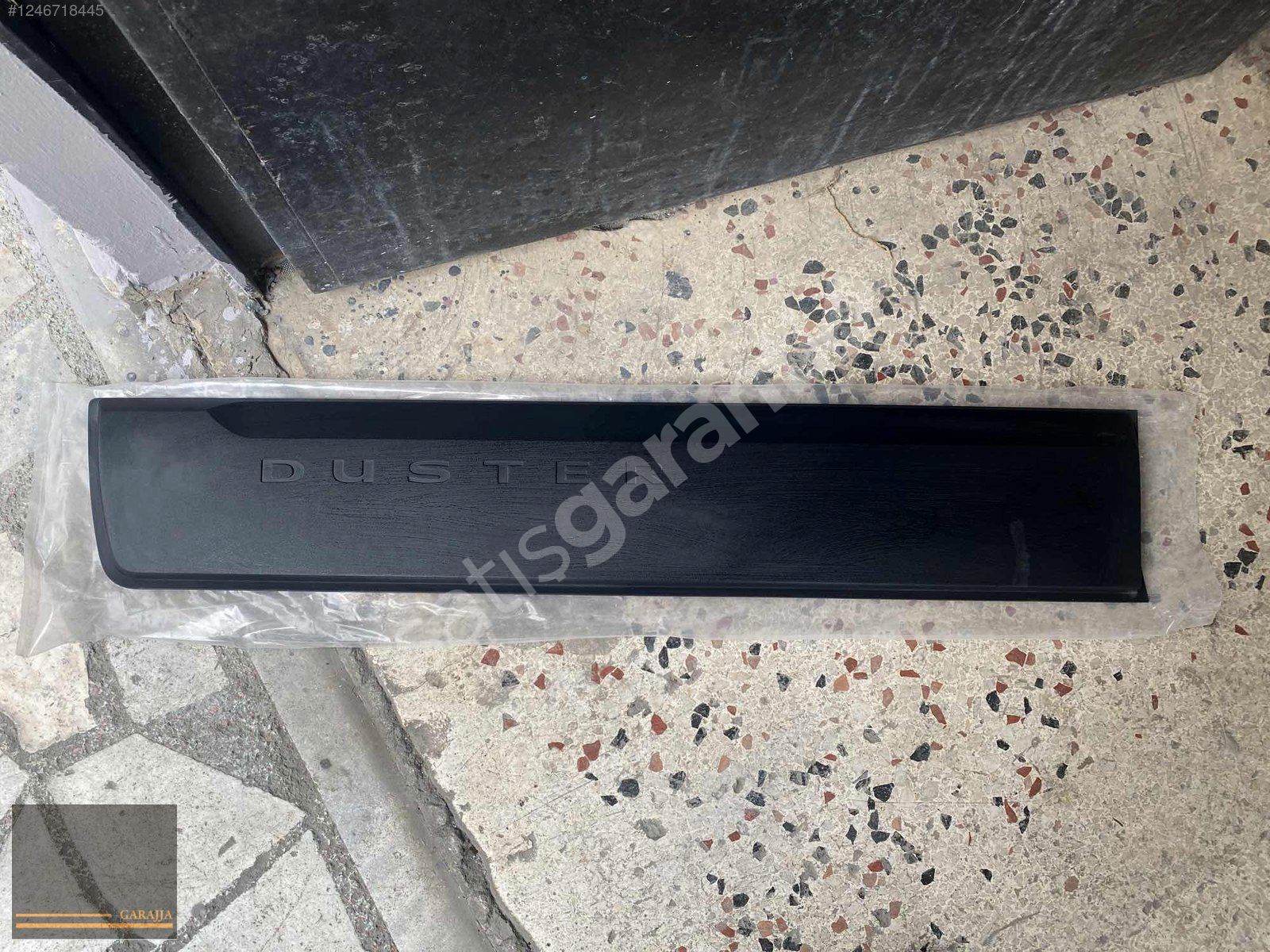 DACİA DUSTER 2018/24 ÖN SOL KAPI KAPLAMASI SIFIR ÜRÜN