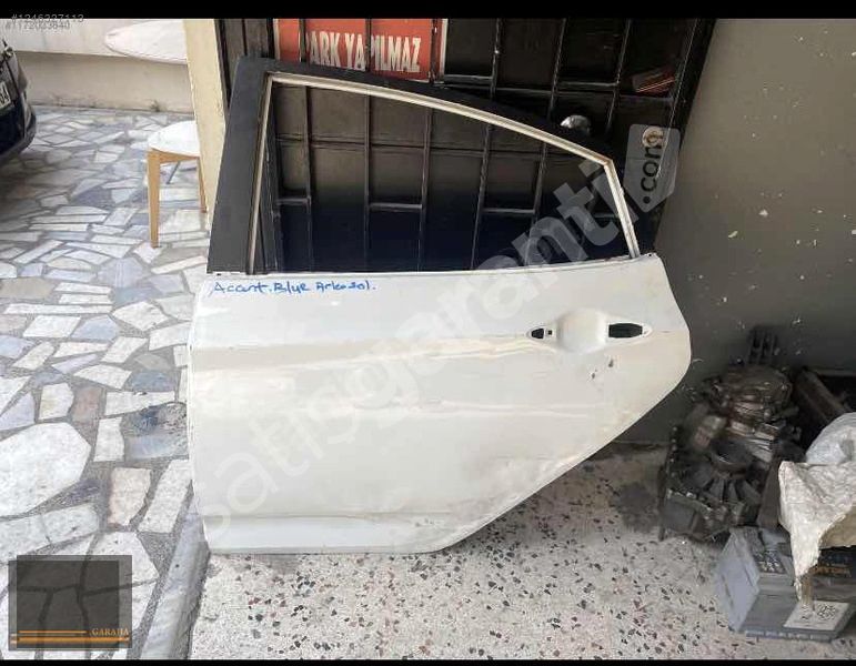 HYUNDAİ ACCENT BLUE ARKA SOL KAPI ORİJİNAL ÇIKMA