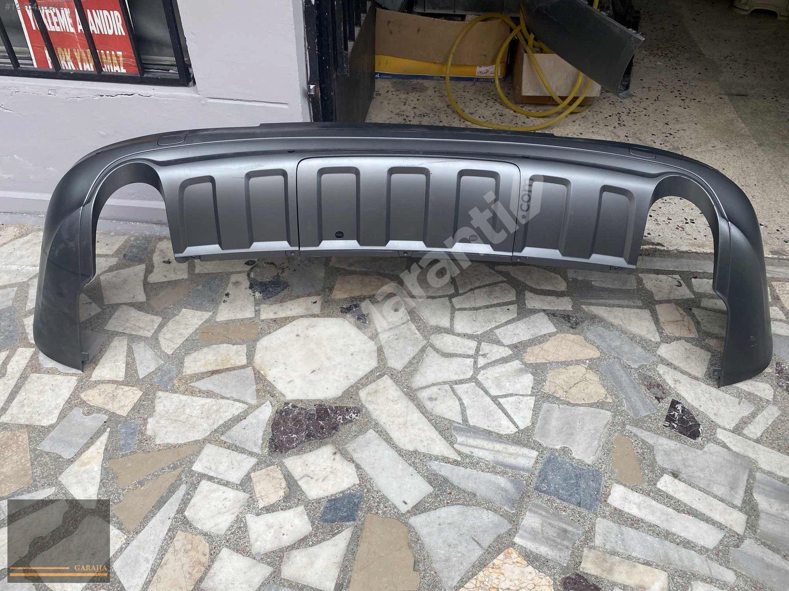 AUDİ Q7 2009/15 ARKA TAMPON ALT SPOYLERİ SIFIR 4L0807521AD