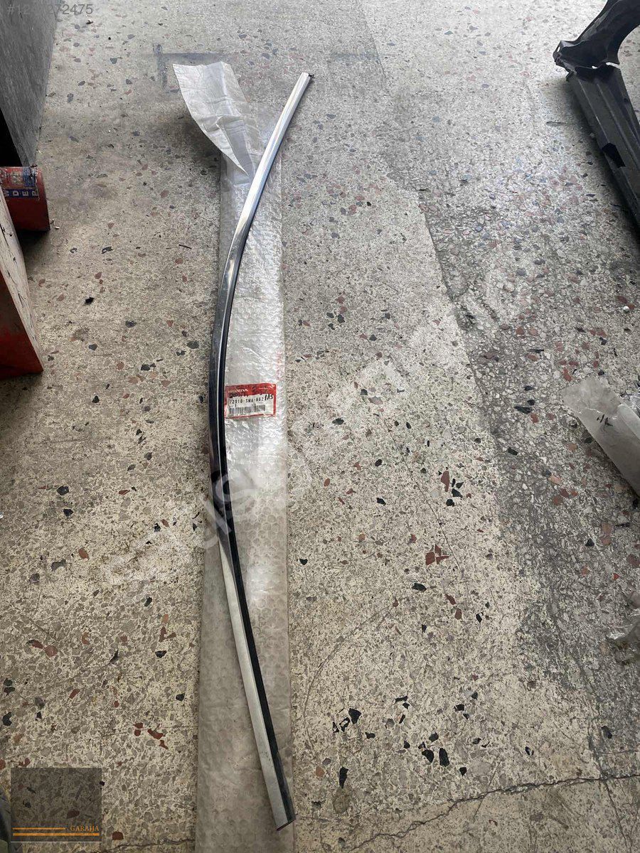 HONDA CR-V 2009/11 ARKA SAĞ DIŞ CAM KENAR ÇITASI ORİJİNAL ÇIKMA