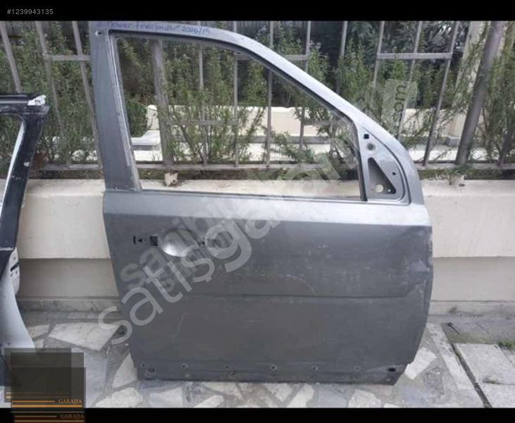 LAND ROVER FRELANDER 2 ÖN SAĞ KAPI ORİJİNAL ÇIKMA