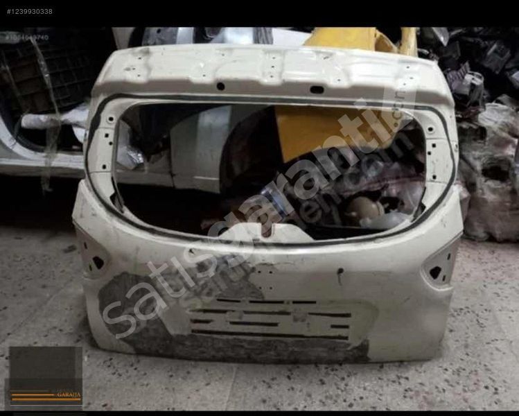 RENAULT CAPTUR ARKA BAGAJ KAPAĞI ORİJİNAL ÇIKMA