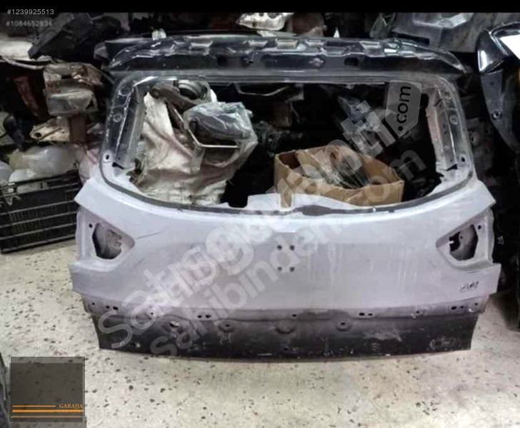 RENAULT CLİO 4 SPORT TOURER ARKA BAGAJ KAPAĞI ORİJİNAL ÇIKMA