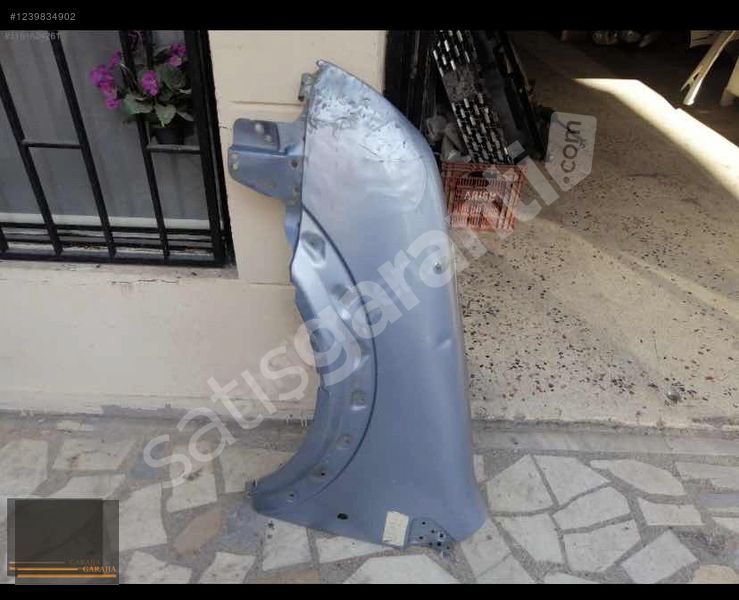 FORD CONNECT ÖN SOL ÇAMURLUK ORİJİNAL ÇIKMA