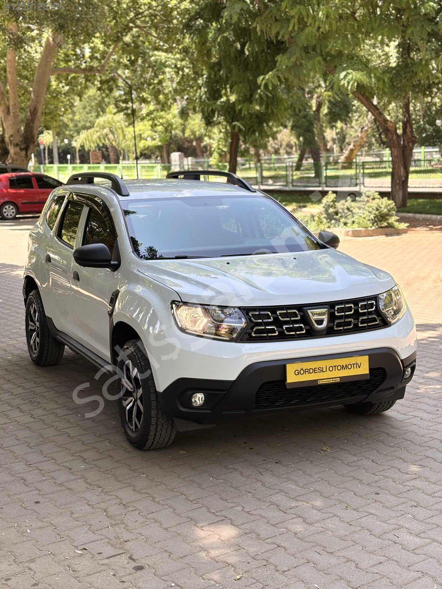 DUSTER 1.5 DİZEL 4*4 16 BİN KM HATASIZ BOYASIZ TRAMERSİZ