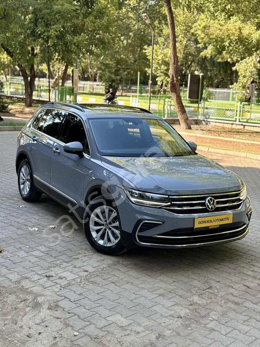 HATASIZ BOYASIZ TRAMERSİZ CAM TAVAN TIGUAN