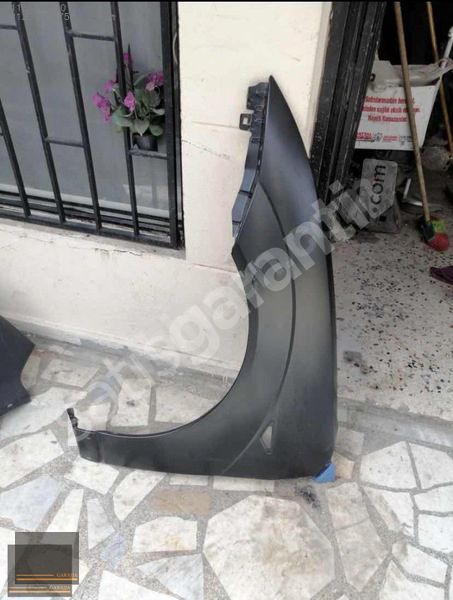 FORD FOCUS 1 ÖN SOL ÇAMURLUK 1998/2004 SIFIR İTHAL