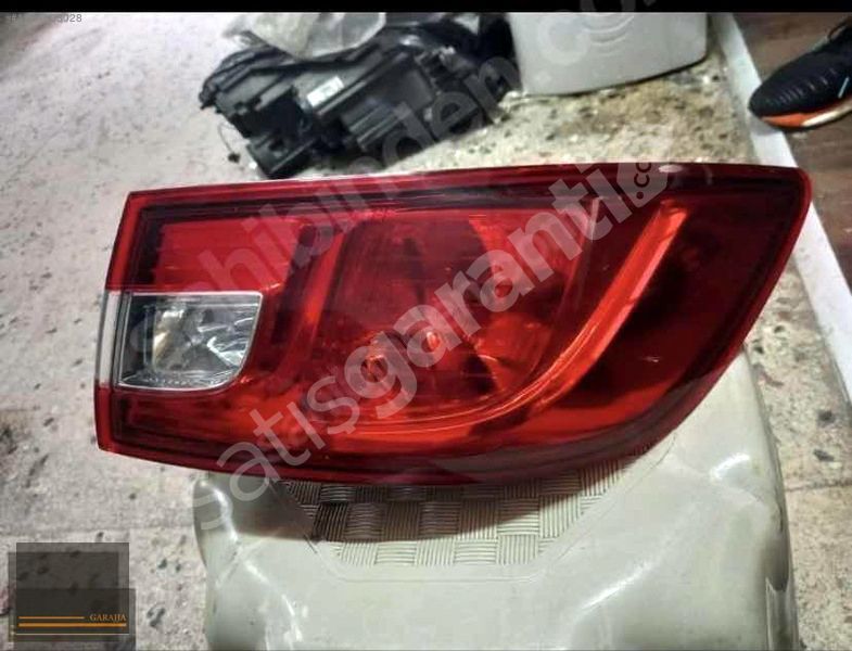 RENAULT CLİO 4 ARKA SAĞ DIŞ STOP ORİJİNAL ÇIKMA