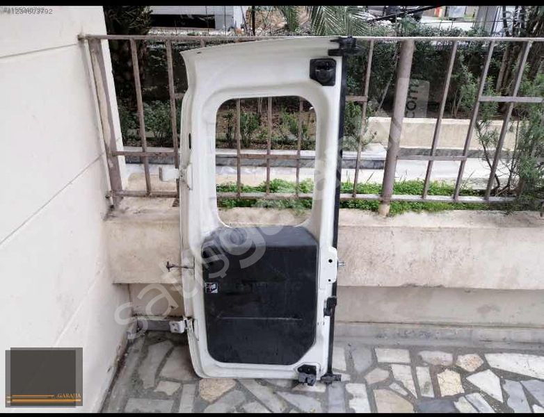FİAT DOBLO GENİŞ AİLE ARKA SAĞ BAGAJ KAPAĞI ORİJİNAL ÇIKMA
