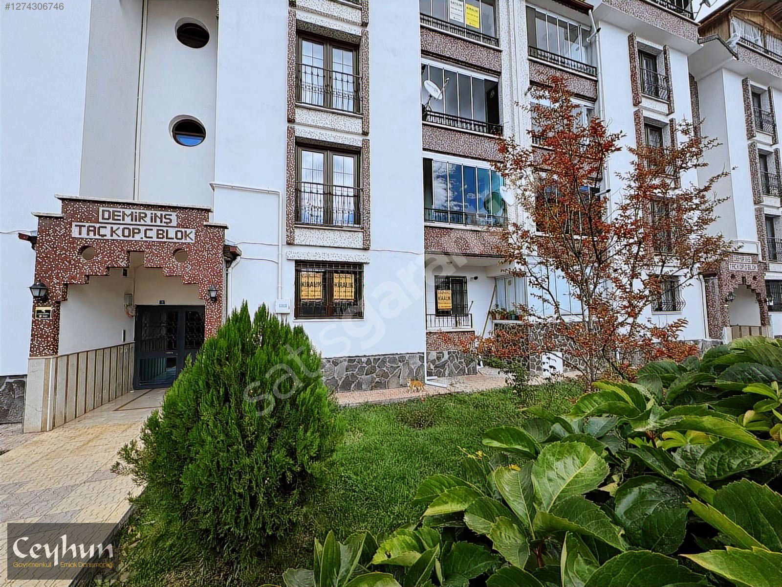 KARŞIYAKA OKULU'NUN TAM KARŞISINDA 3+1 SİTE İÇERİSİNDE KİRALIK