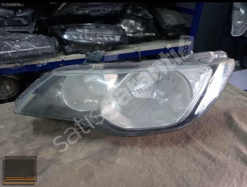 HONDA CİVİC FD6 ÖN SOL FAR ORİJİNAL ÇIKMA