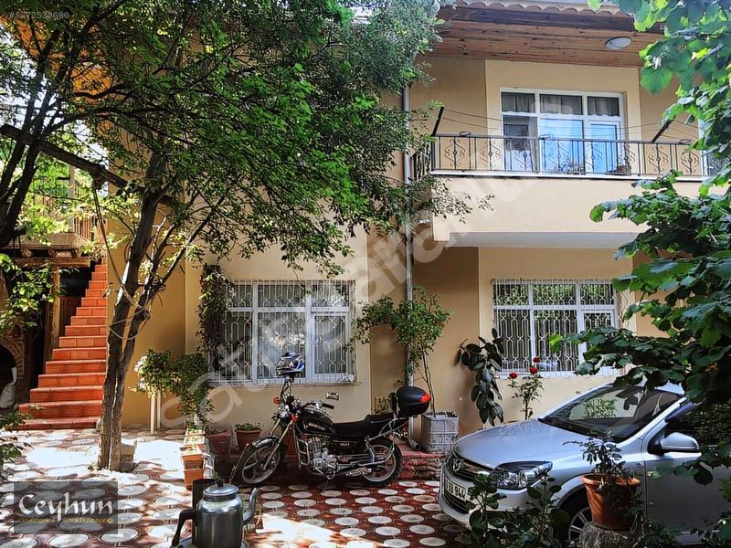 1+1 FULL EŞYALI MOBİLYALI SADECE BAYAN'A KİRALIK DAİRE