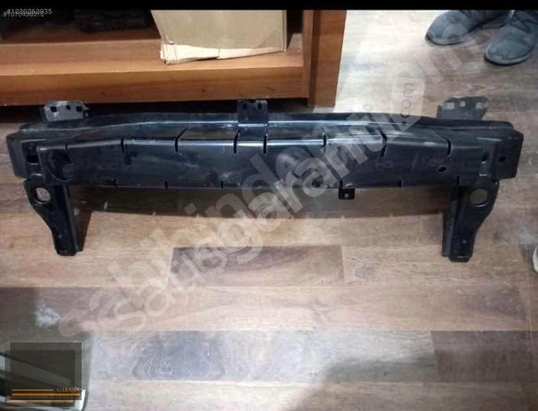 VOLKSWAGEN JETTA ÖN TAMPON DEMİRİ SIFIR