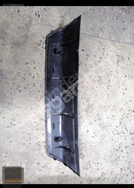 VOLVO S40-V40 2013/17 ARKA TAMPON ALT DİFÜZÖRÜ ORJİNAL ÇIKMA