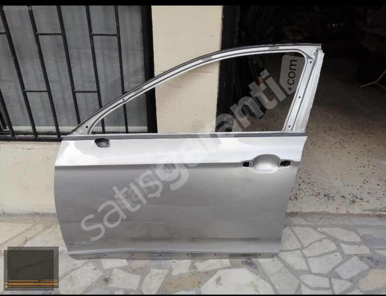 VOLKSWAGEN PASSAT B8 ÖN SOL KAPI ORİJİNAL ÇIKMA