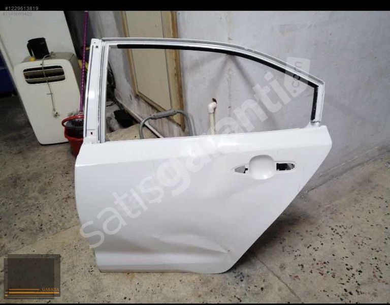 TOYOTA COROLLA 2019/23 ARKA SOL KAPI ORİJİNAL ÇIKMA