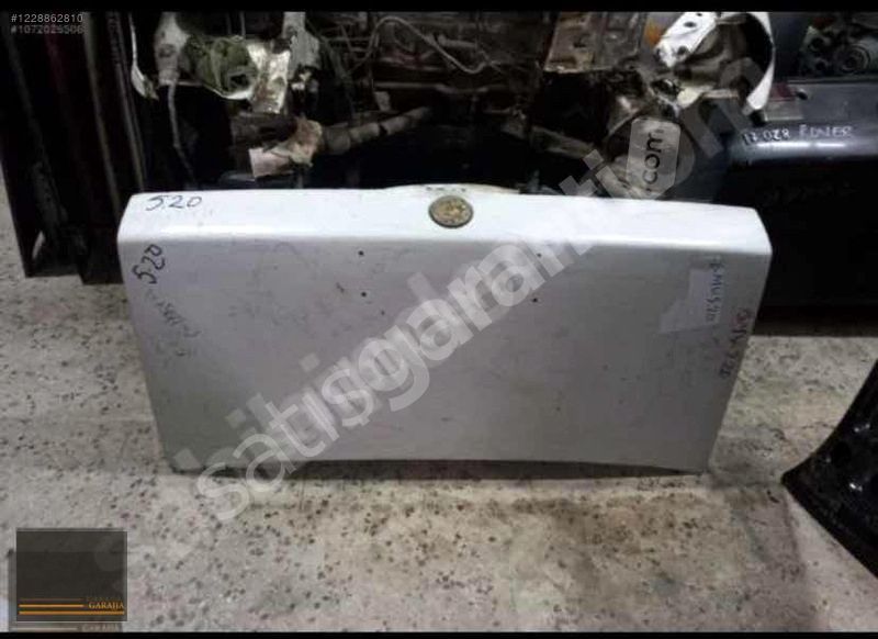 BMW E30 3 SERİSİ ARKA BAGAJ KAPAĞI ORİJİNAL ÇIKMA