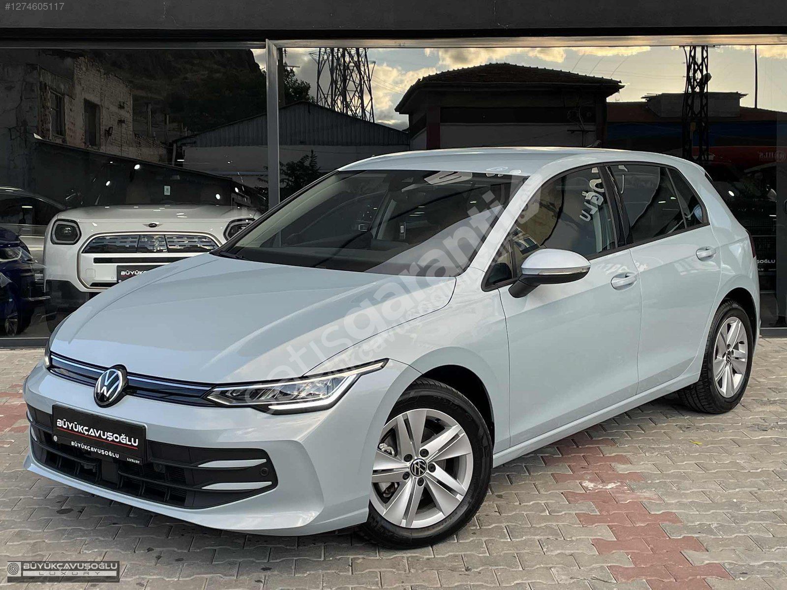 12.000KM BOYASIZ GOLF 1.5eTSI LİFE+KIŞPAKET+BUZMAVİ