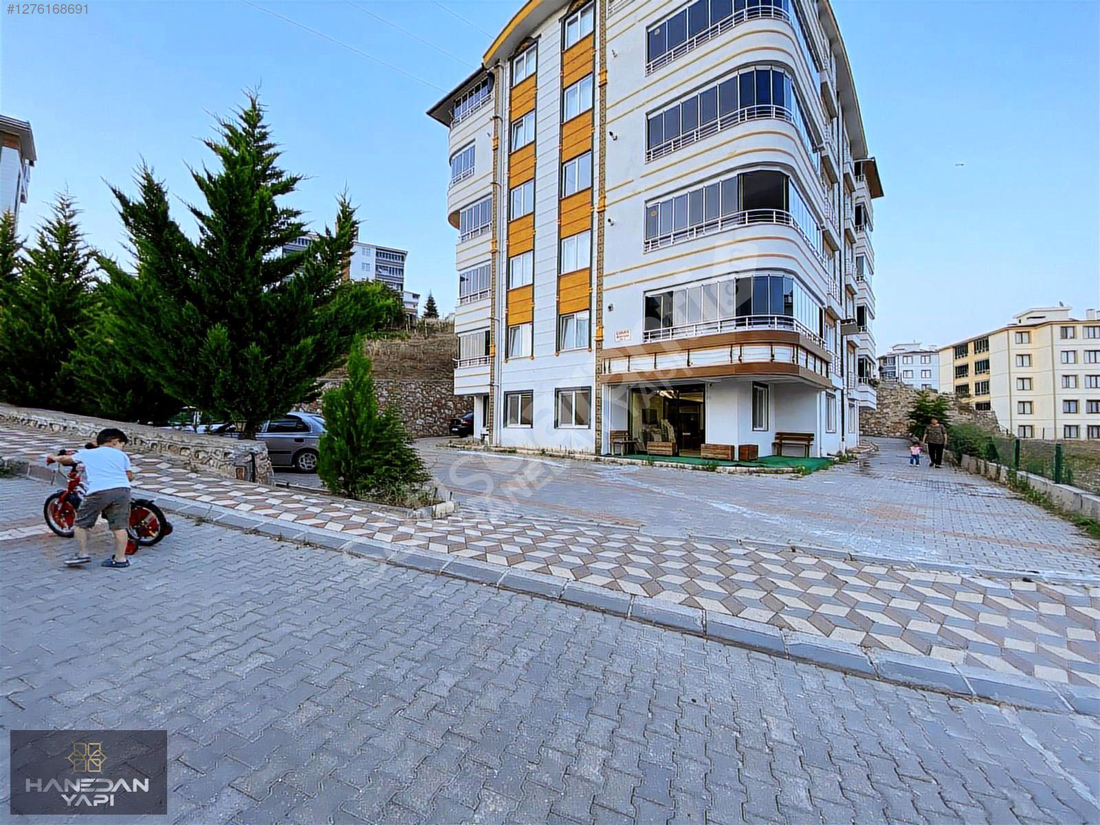 GÜNEŞLİ MAH. SATILIK 140 m2 OFİS
