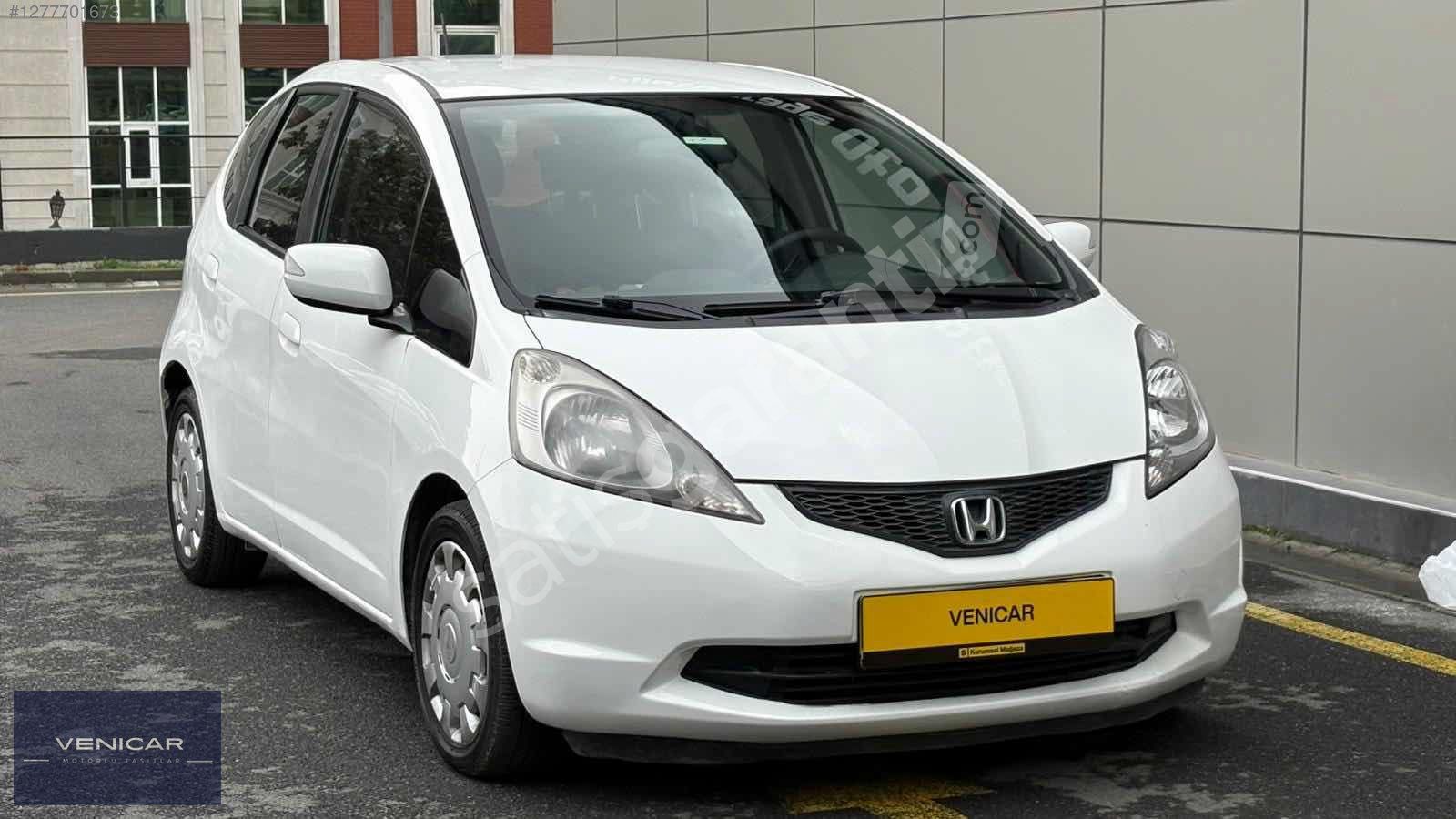 VENİCAR HONDA JAZZ 1.4 JOY KREDİ KREDİ KARTI TAKAS