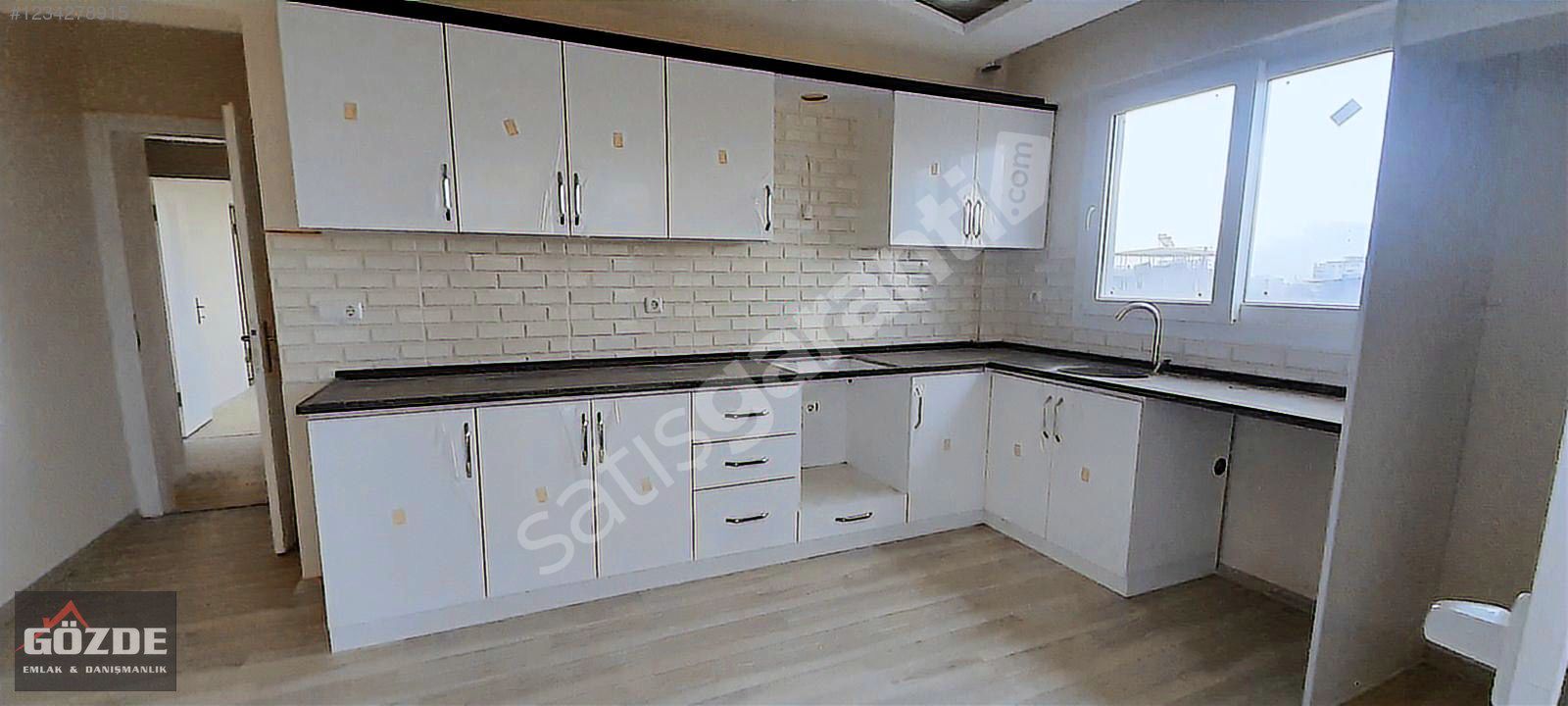 OCAKLI MAHALLESİNDE SATILIK 3+1 DAİRE...
