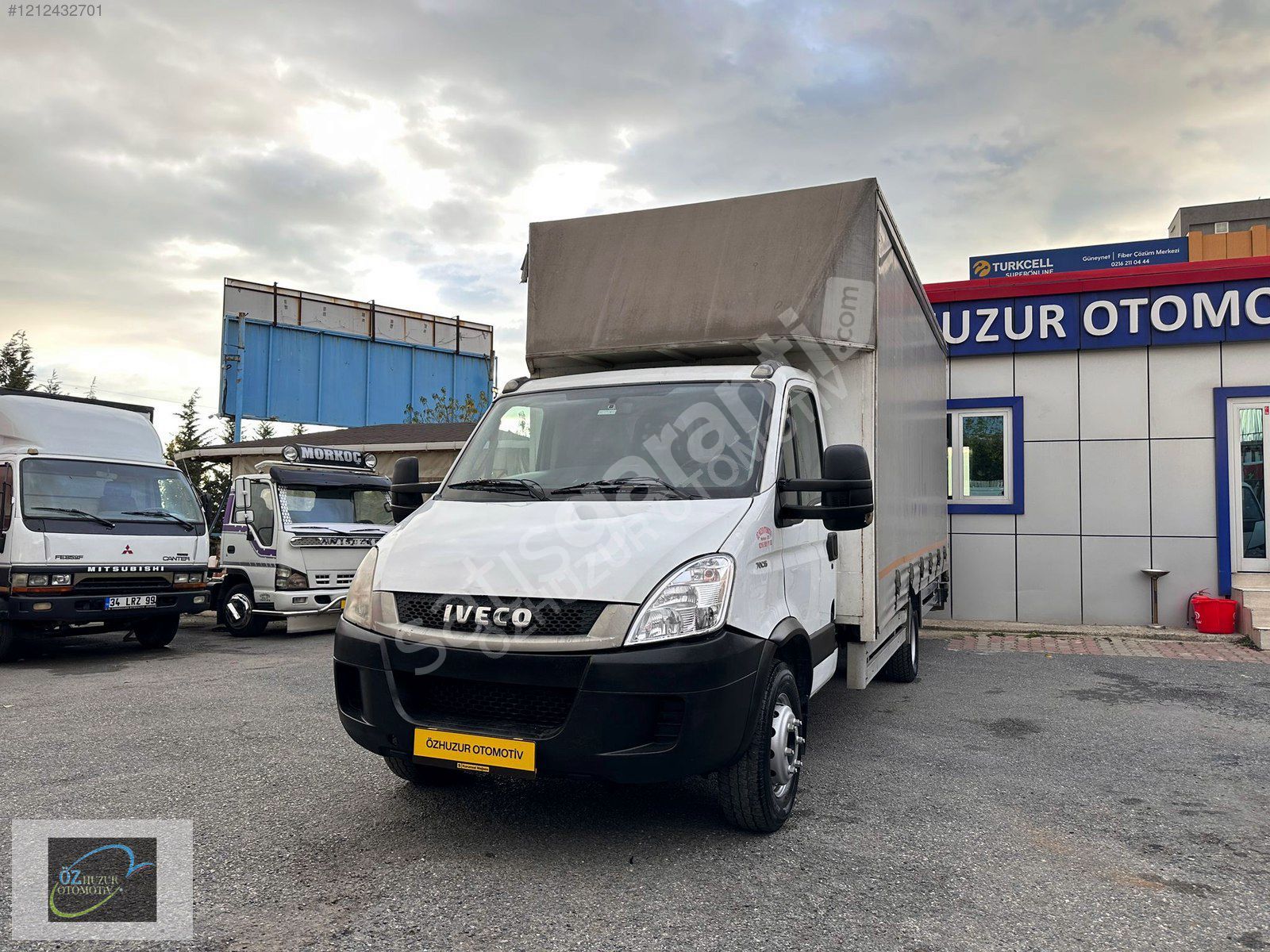 ÖZHUZUR OTOMOTİV DEN 2011 DAİLY 70C15 KAYARPERDELİ LİFTLİ KAMYON