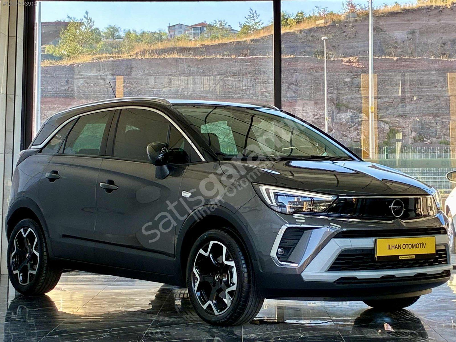 İLHAN OTOMOTİV'DEN SIFIR TADINDA HATASIZ-BOYASIZ-FULL CROSSLAND