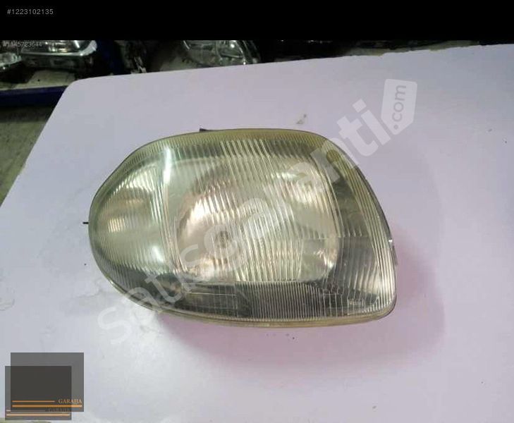 RENAULT CLİO 1997/2001 ÖN SAĞ FAR ORİJİNAL ÇIKMA