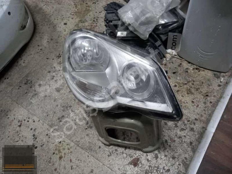 VOLKSWAGEN POLO ÖN SAĞ FAR ORİJİNAL ÇIKMA