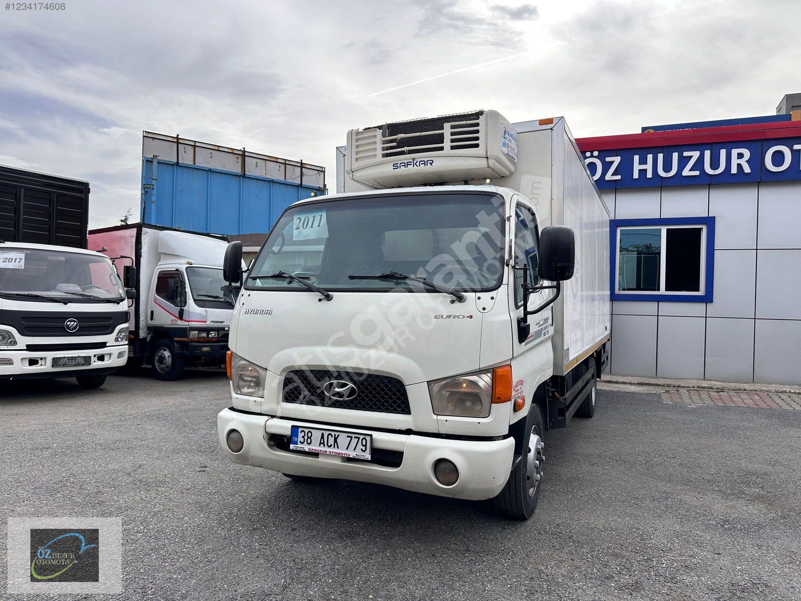 ÖZHUZUR OTOMOTİV DEN 2011 HYUNDAİ HD77 10 PALETLİK-18 FRİGOFİRİK
