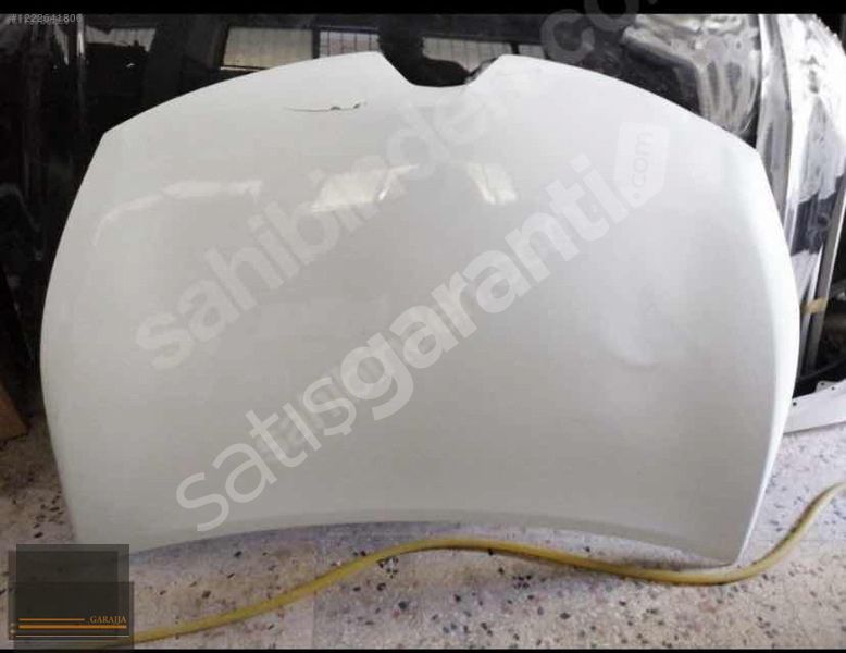 RENAULT CLİO 4 MOTOR KAPUTU ORİJİNAL ÇIKMA