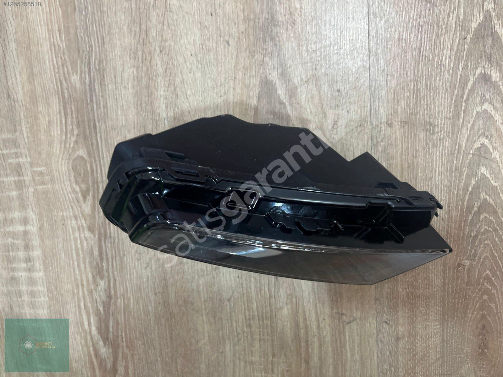 SEAT LEON SİS FAR TAKIM 2013-2017 -575941702A -- 575941701A