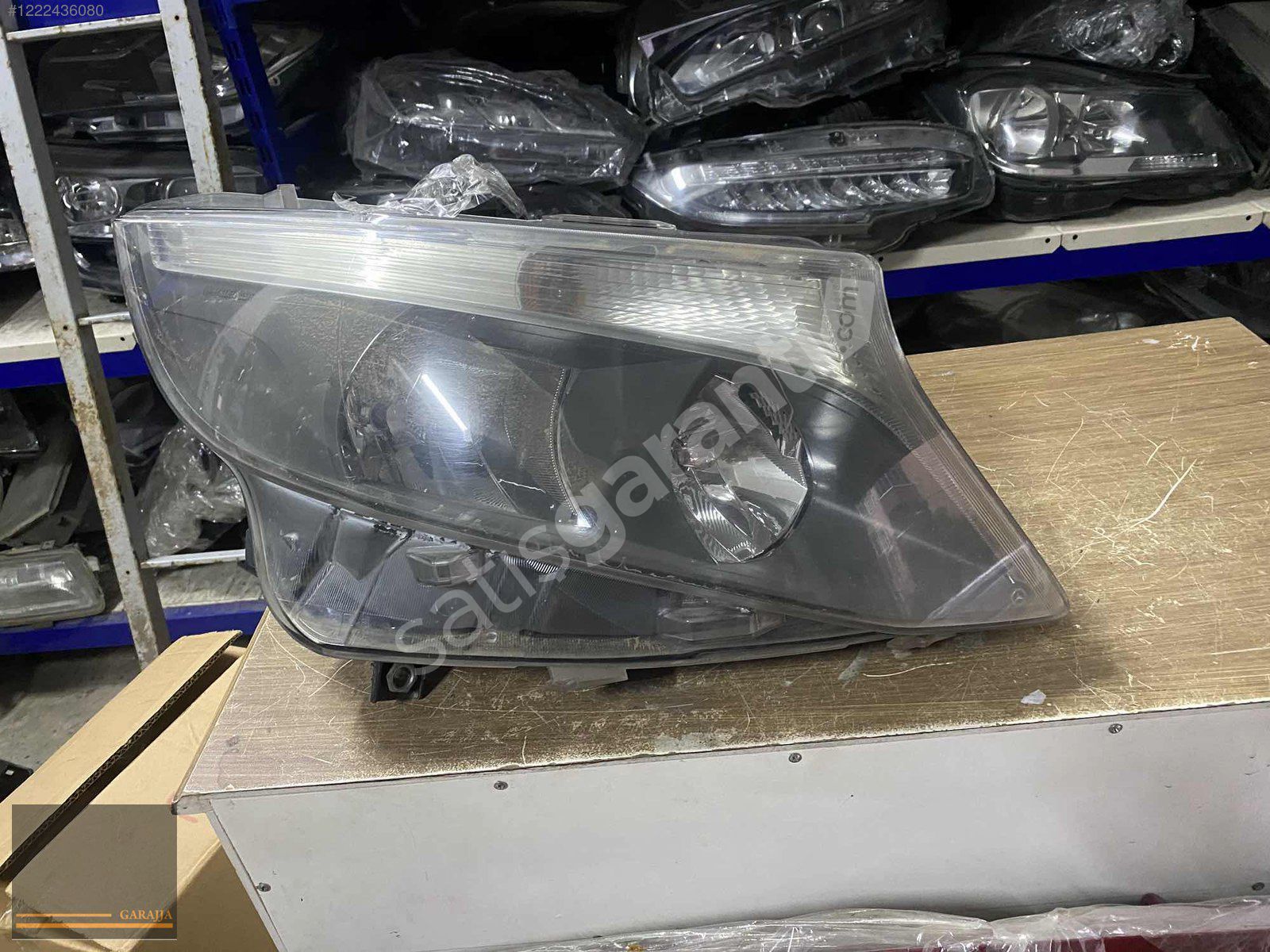 MERCEDES VİTO W447 ÖN SAĞ FAR HOLOJEN ORİJİNAL ÇIKMA