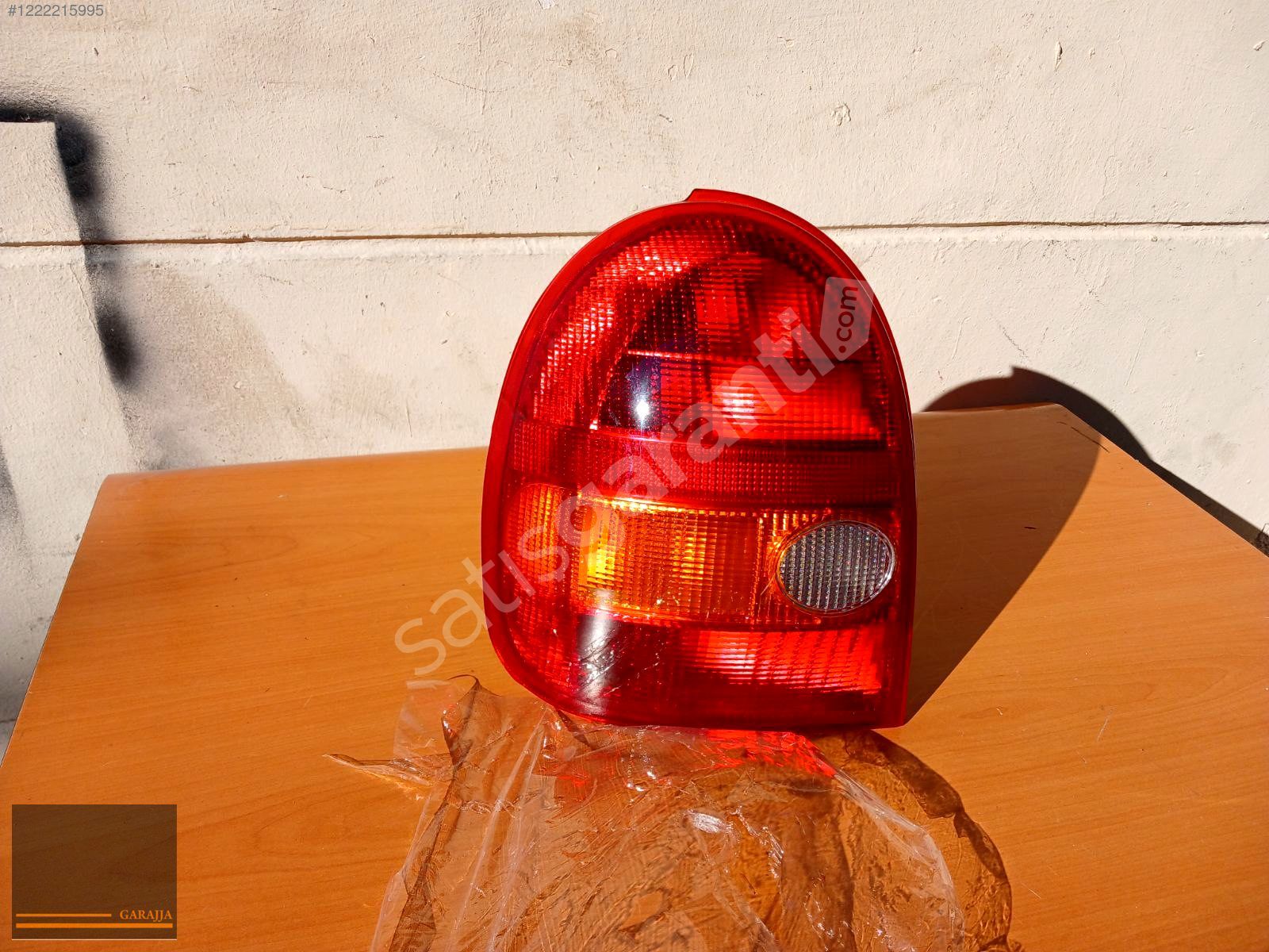 OPRL CORSA B 3 KAPI SOL ARKA STOP LAMBASI SIFIR İTHAL 1993-2002