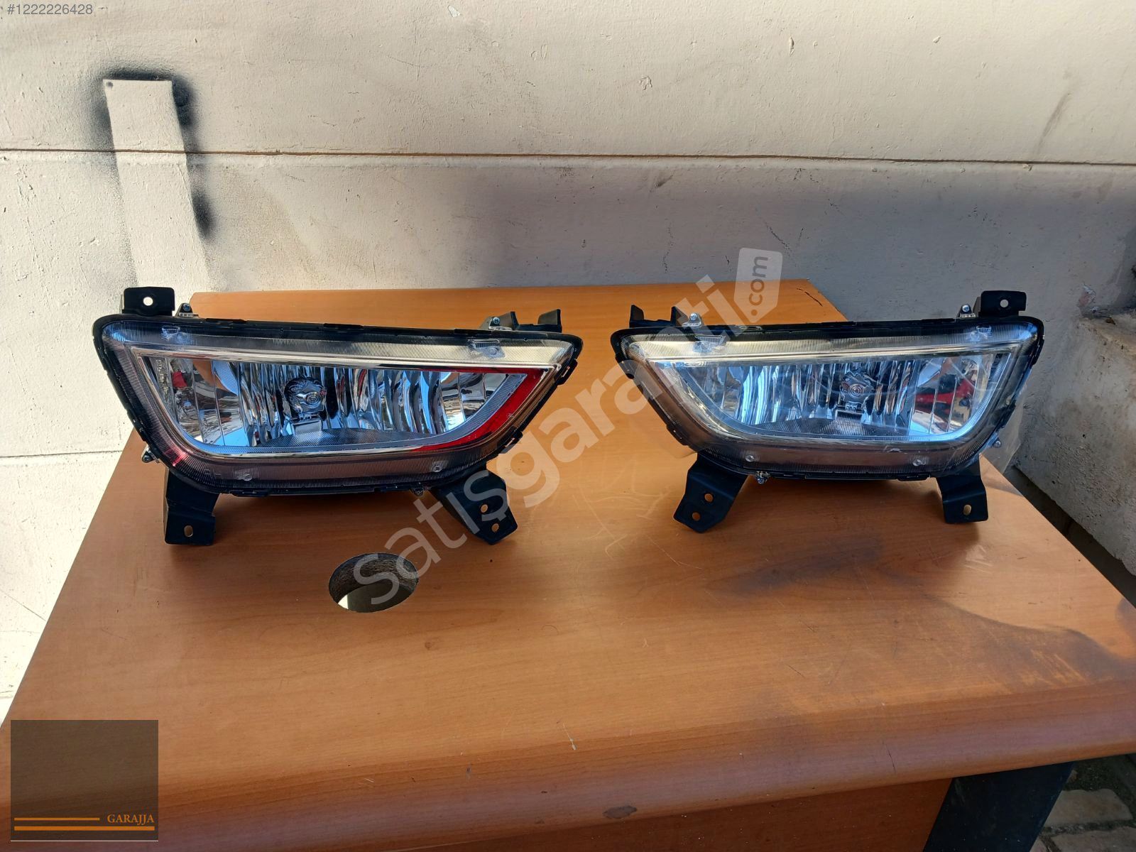 HYUNDAİ H350 SAĞ SOL SİS LAMBASI SIFIR İTHAL ÜRÜN