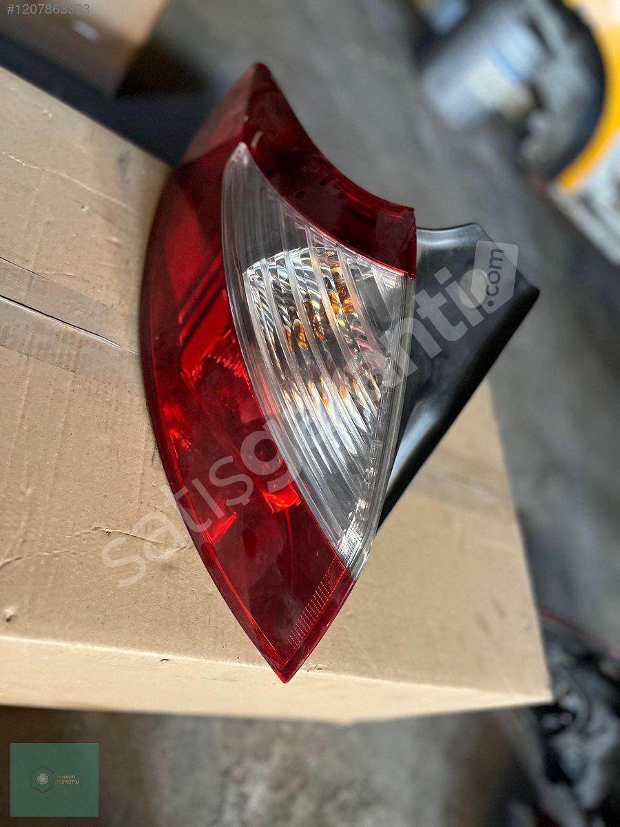 RENAULT MEGANE 3 STOP SOL DIŞ ORİJİNAL 265550007R