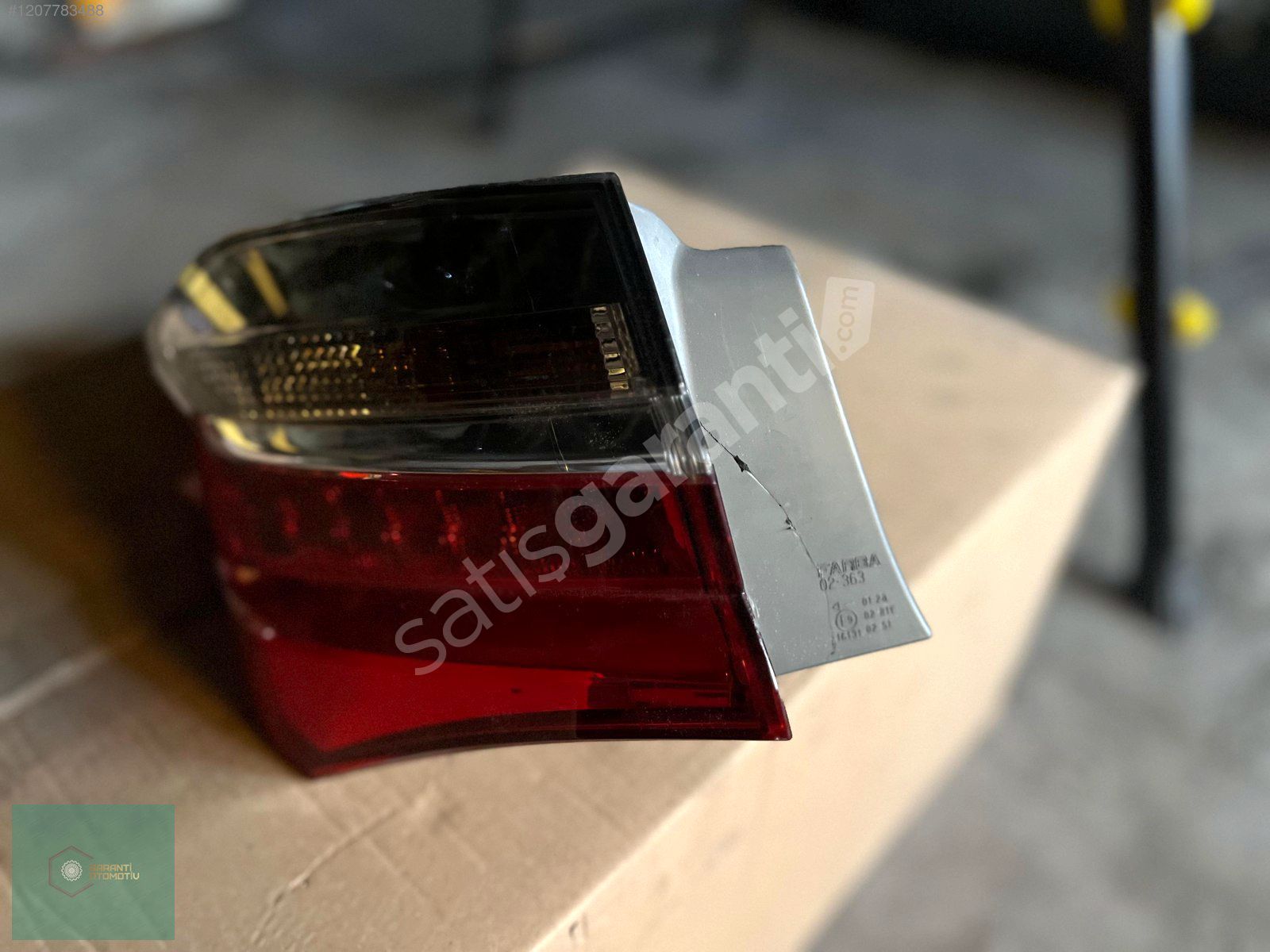 TOYOTA COROLLA 2013/2018 SOL DIŞ ORJİNAL STOP