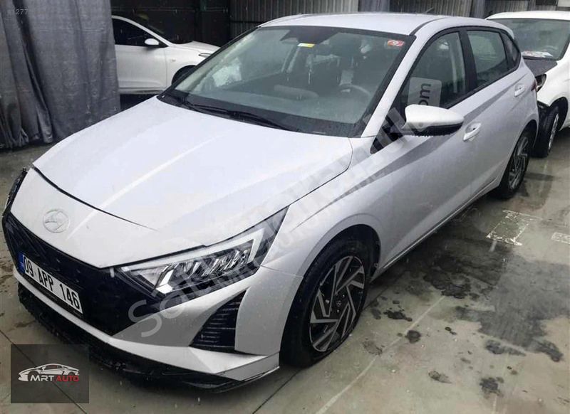 FIRSAT ARACI 2025 HYUNDAİ İ20 STYLE OTOMATİK 1.0 T-GDI 9.000 Km