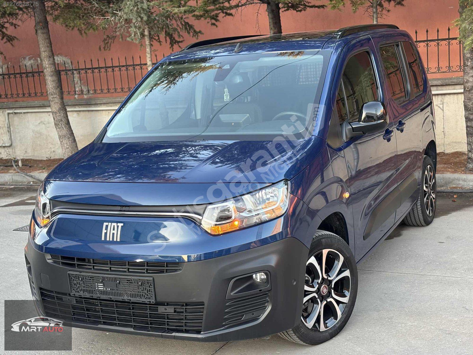 CAM TAVAN'LI 2024 FİAT DOBLO 1.5 BlueHDI 130Hp 3.600Km OTOMATİK
