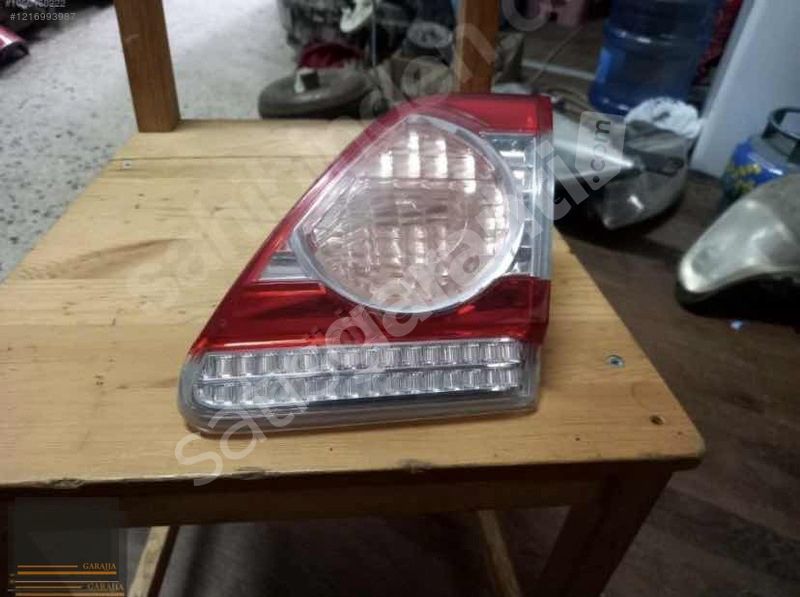TOYOTA COROLLA ARKA SAĞ İÇ STOP